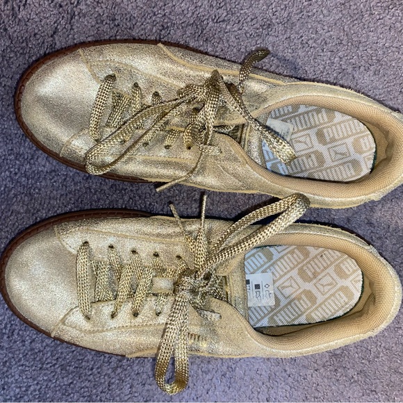 Sunkissed Puma Gold Sneakers⚜️ - Picture 6 of 6